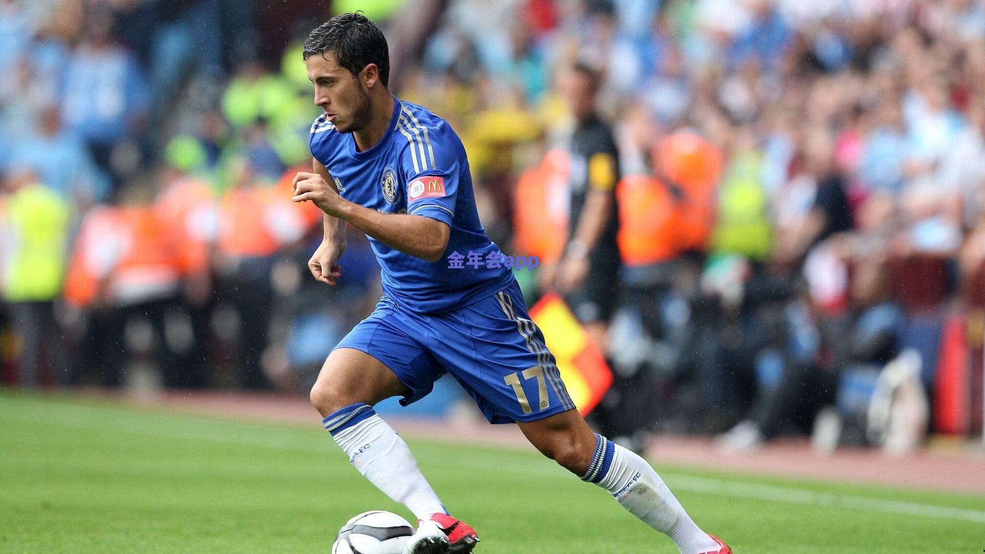 12月20日德玛西亚杯西安站揭幕，新阵容交锋，古城见证电竞战火重燃